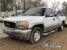 2000 GMC Sierra 1500 4x4 Extended-Cab Pickup Truck Not Running, Condition Unknown