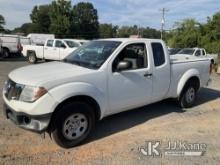 (Charlotte, NC) 2015 Nissan Frontier Extended-Cab Pickup Truck Runs & Moves) (Check Engine Light On,