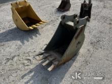 (Chester, VA) TAG 18in Backhoe Digging Bucket (Fits Cat 416B) NOTE: This unit is being sold AS IS/WH