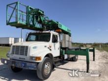 Elliot ECS-35CE-SHWSHW, Sign Crane Platform Lift rear mounted on 2001 International 4700 Flatbed Tru