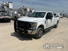 (Waxahachie, TX) 2017 Ford F250 4x4 Extended-Cab Pickup Truck Runs & Moves) (Check Engine Light