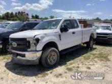 (Bellport, NY) 2019 Ford F250 4x4 Extended-Cab Pickup Truck Runs, Wrecked/Totaled, Missing Parts, Ru