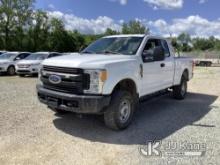 (Smock, PA) 2017 Ford F250 4x4 Extended-Cab Pickup Truck Runs & Moves, Broken Side Mirror Housing, R