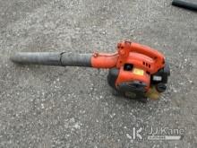 (Plymouth Meeting, PA) Husqvarna 125B Blower (Runs Runs, Throttle gets stuck