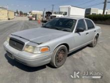 2008 Ford Crown Victoria Police Interceptor 4-Door Sedan Runs & Moves