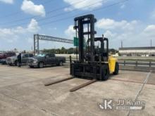 2003 Hyster HD190HD Pneumatic Tired Forklift Runs, Moves & Operates