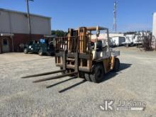 Nissan DF05A70V Rubber Tired Forklift Runs, Moves, Operates