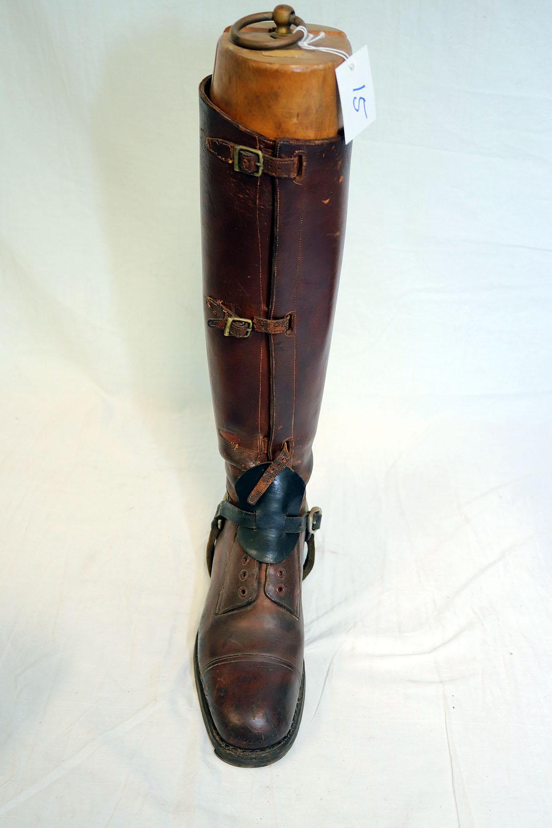 Shoe Form & Boot