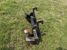 CAT TELEHANDLER  ATTACHMENT FOR KID STEER ADAPTER,  NEEDS TO BE WELDED