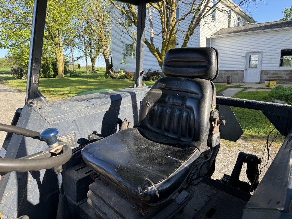 DEUTZ 7085 TRACTOR, 2WD, CANOPY, 3PT, NO TOP LINK, 540 & 1000 PTO, 2-REMOTES, 18.4-34 REAR TIRES, (1