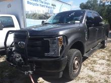 6-08210 (Trucks-Pickup 4D)  Seller: Gov-Hillsborough County Sheriffs 2019 FORD F