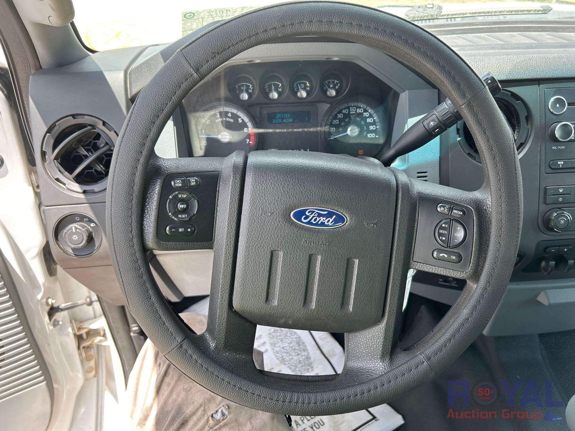2015 Ford F350 Crew Cab Service Truck