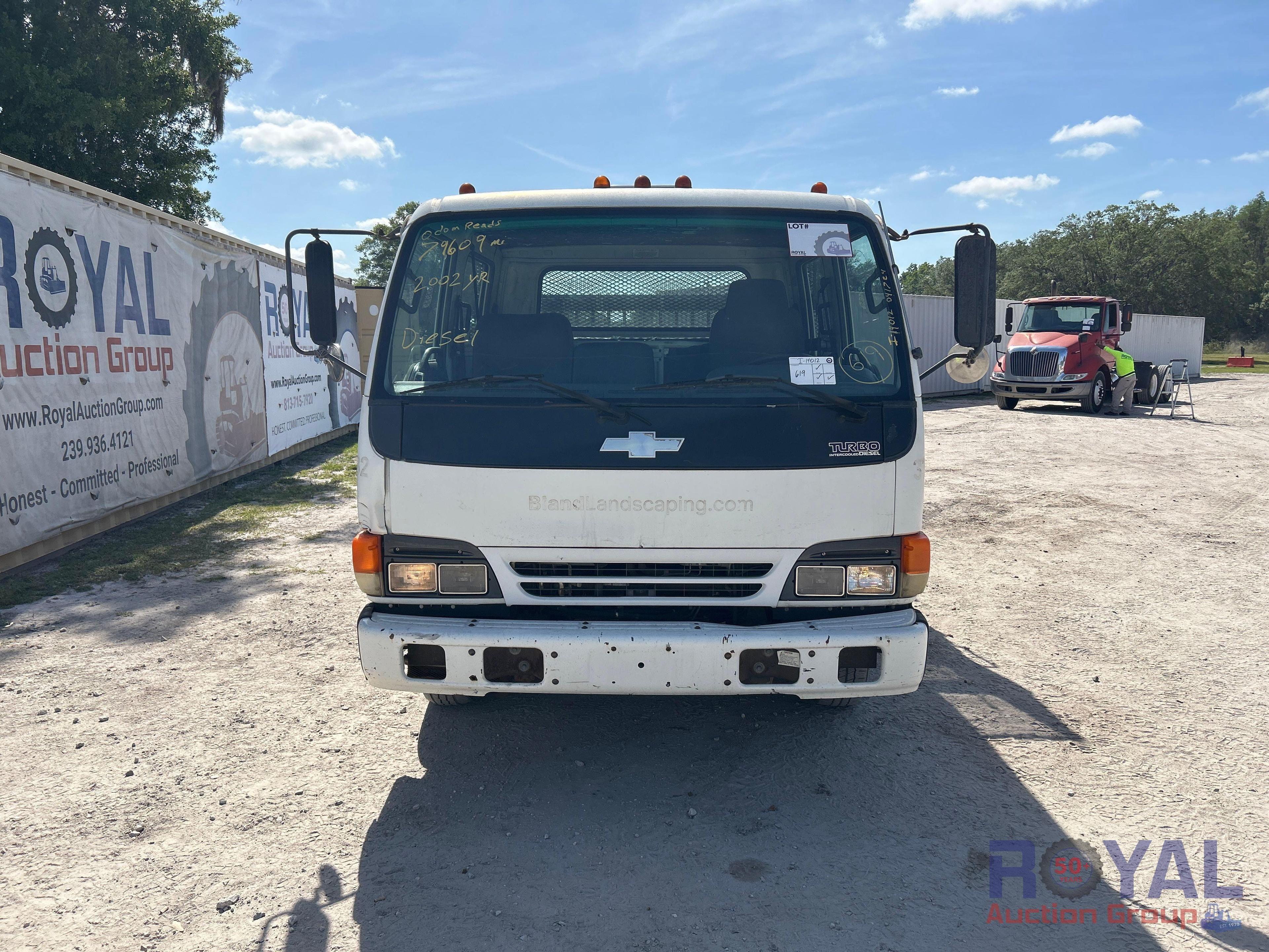 2002 Chevrolet W4500 Crew Cab Landscape Flatbed Truck