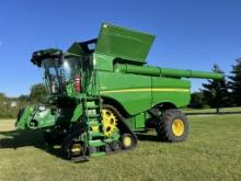 John Deere S780 Combine, 2023