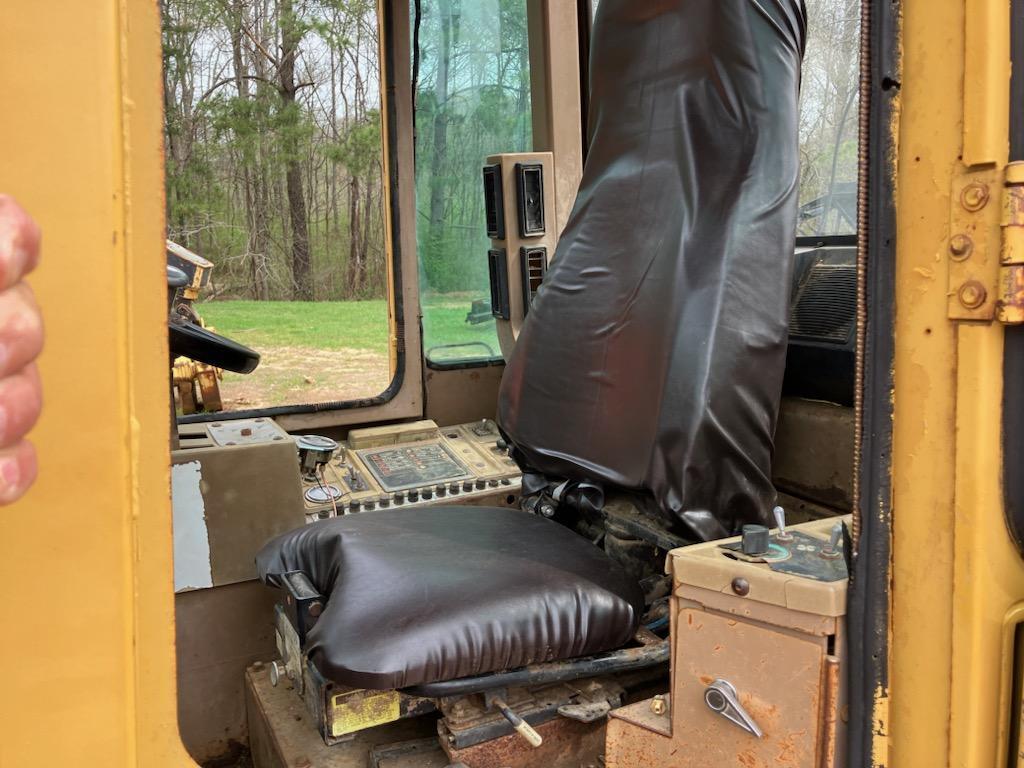 1985 Caterpillar 936 articulating wheel loader