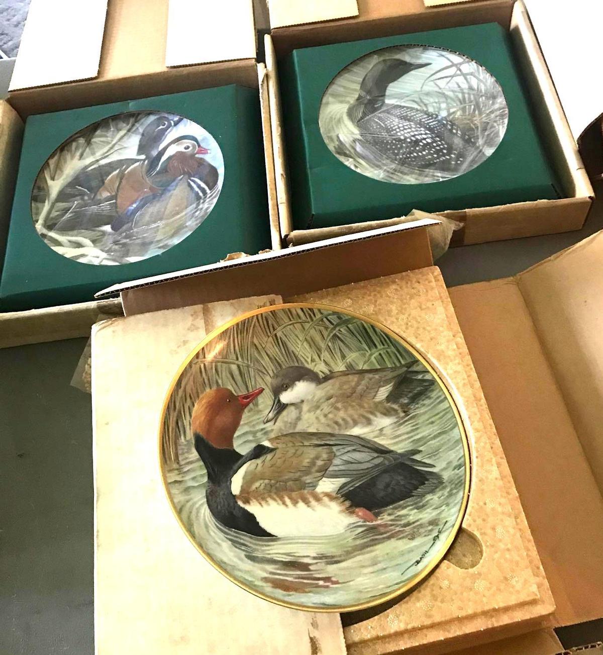4- Franklin porcelain water birds of the world plates