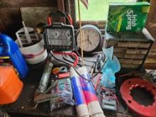 miscellaneous lot including work light