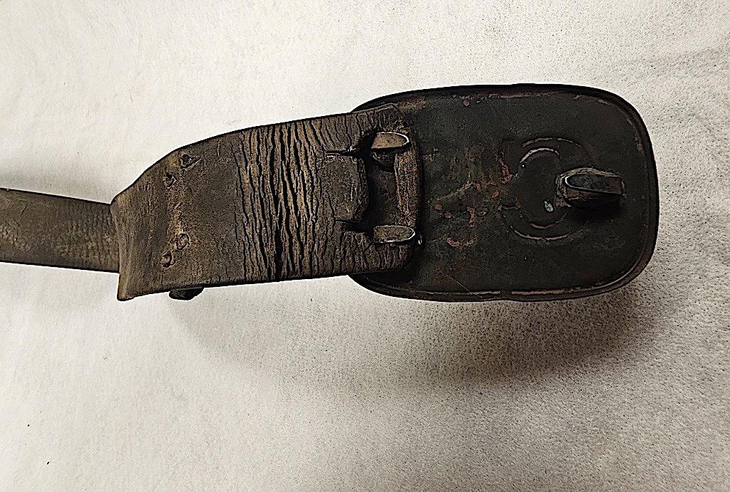 BLACK CIVIL WAR STYLE LEATHER BELT WITH CS BUCKLE (APPEARS TO BE AUTHENTIC)