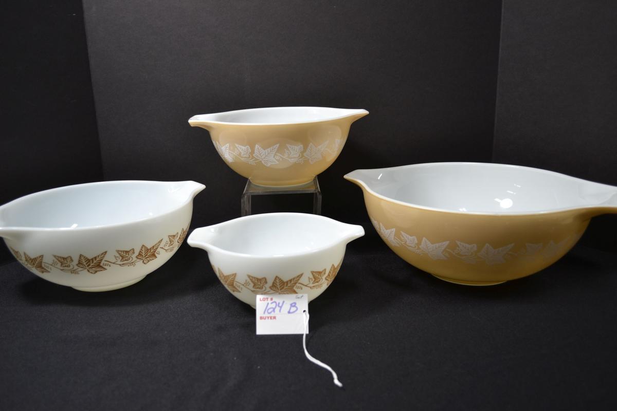 Pyrex 1961-62 Sandalwood Cinderella Mixing Bowl Set; Nos. 441, 442, 443, and 444; No Chips