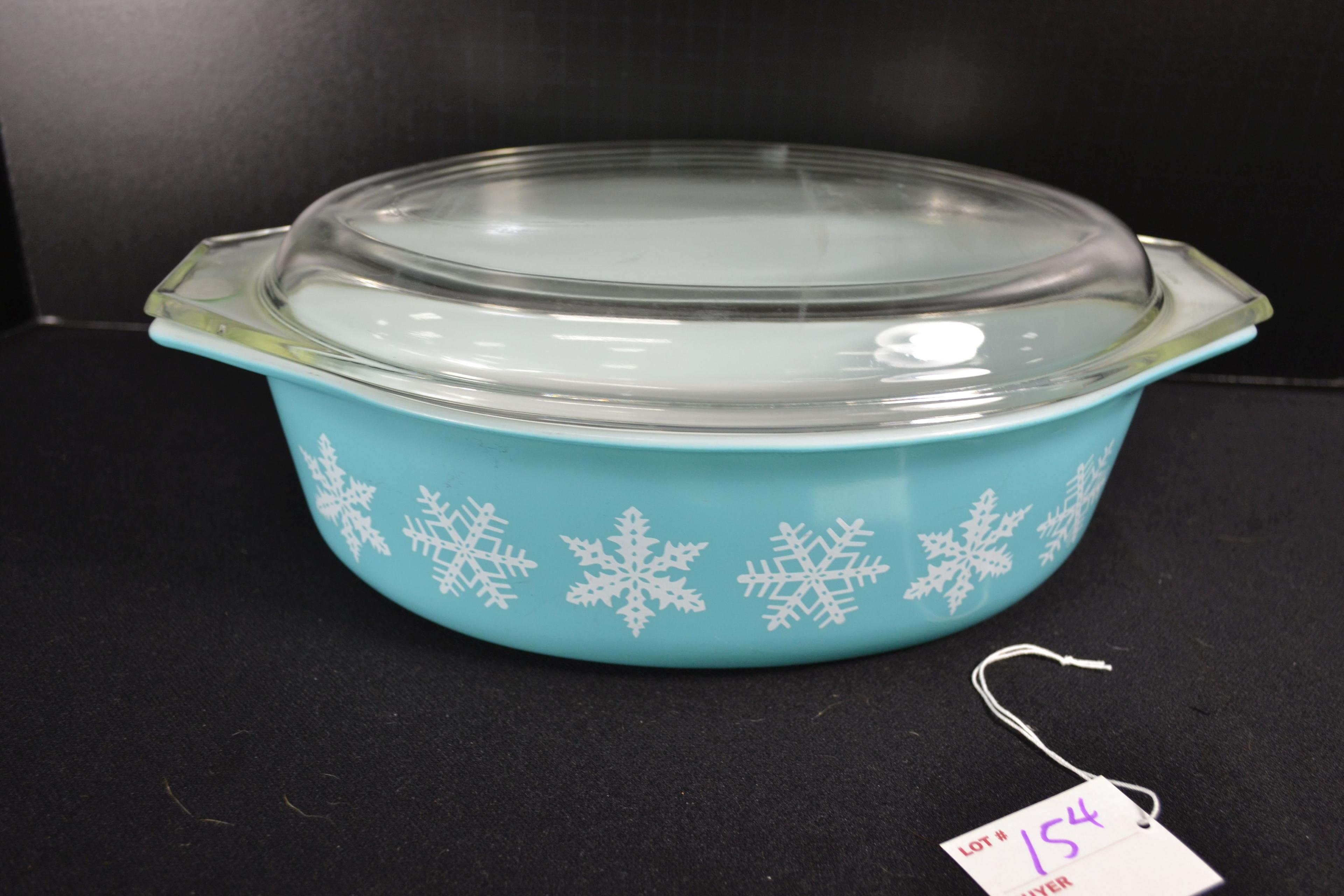 Pyrex White Snowflake on Turquoise No. 045 Casserole w/Lid; Mfg. 1956-1967