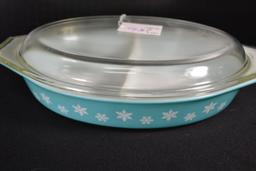 Pyrex White Snowflake on Turquoise Divided Dish w/Lid; Mfg. 1958-1967