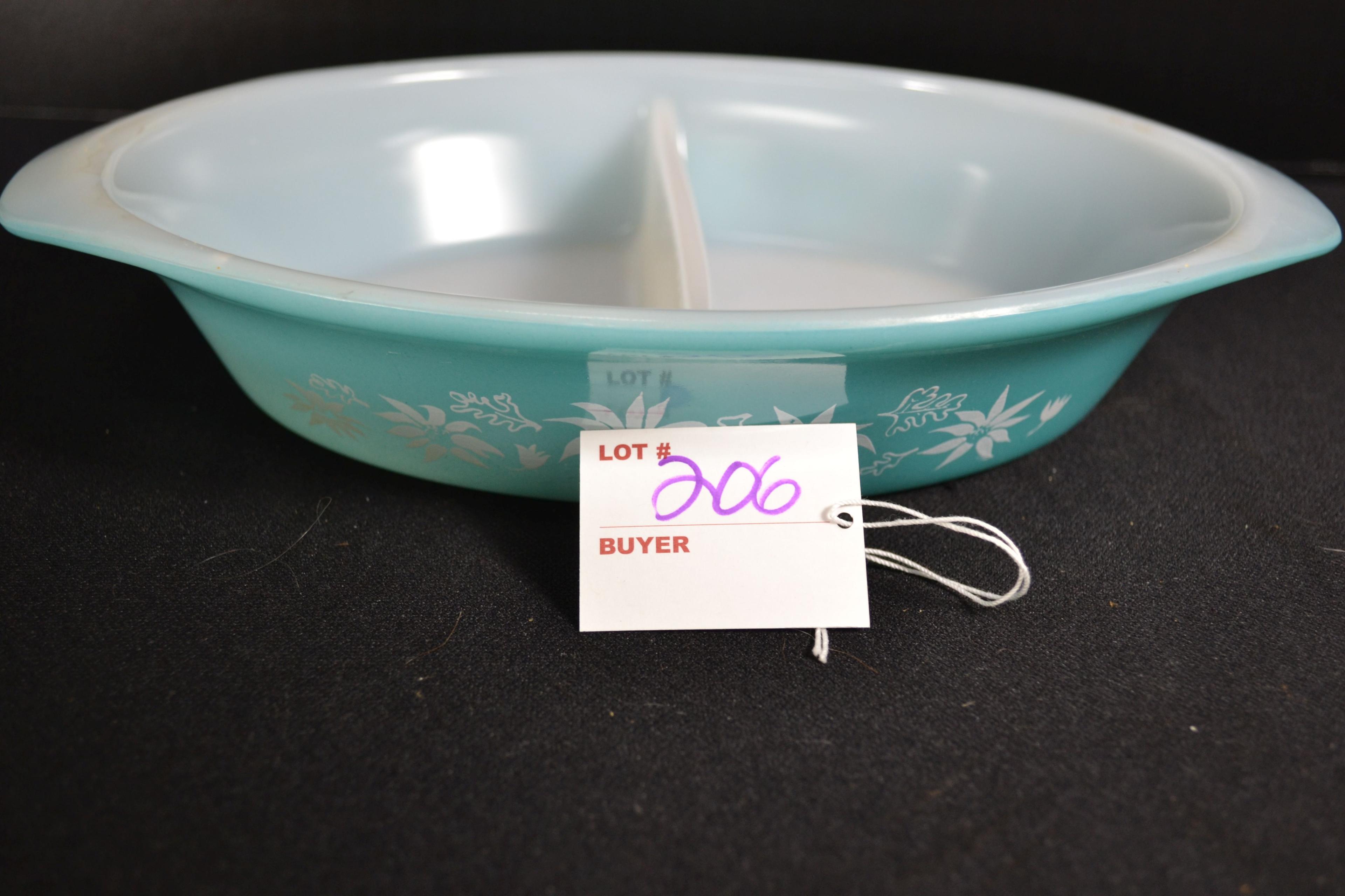 AGEE Pyrex Turquoise Flannel Flowers Divided Dish from Australia