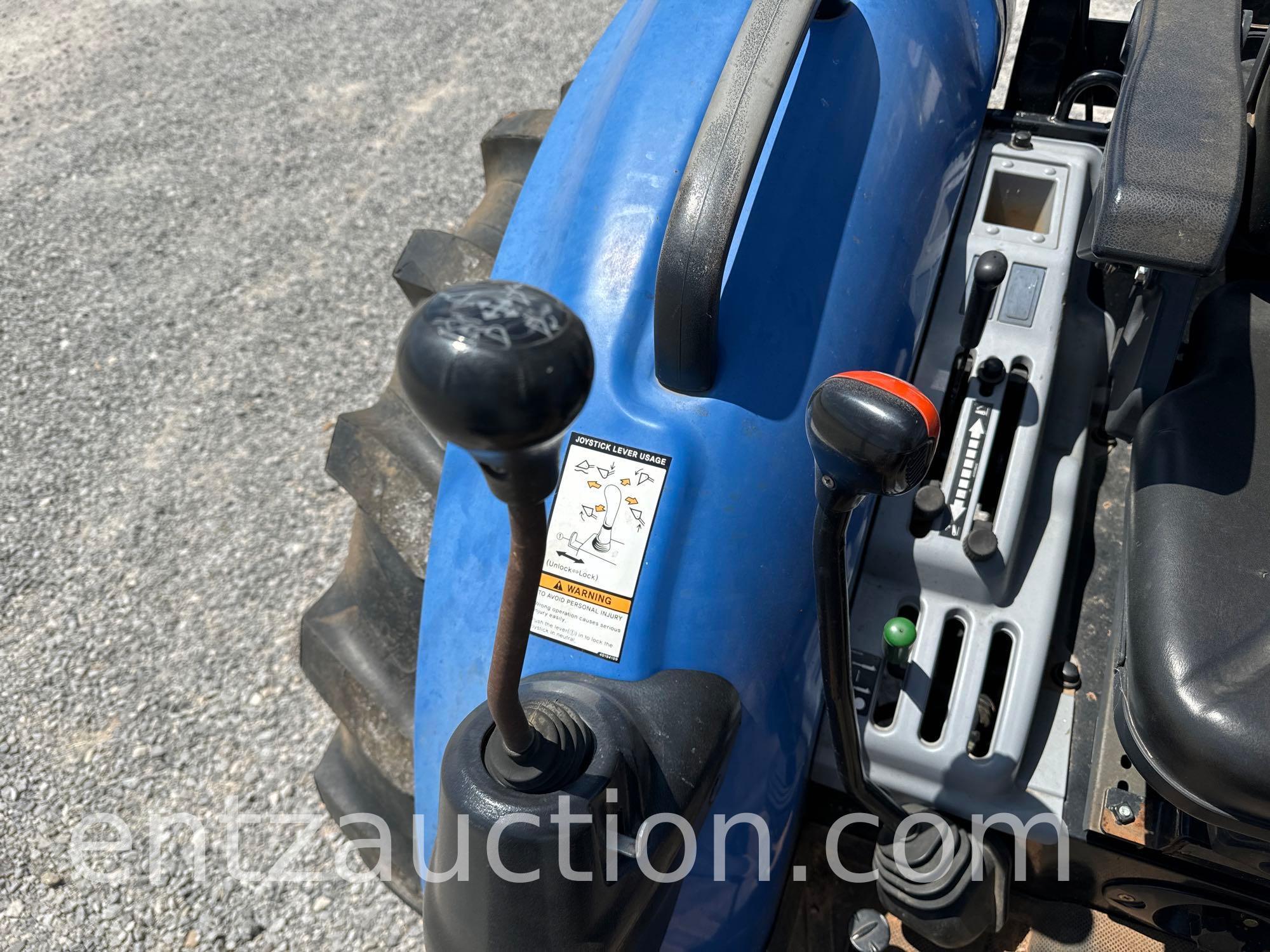 2014 NEW HOLLAND BOOMER 41 TRACTOR, FWA, 3PT,