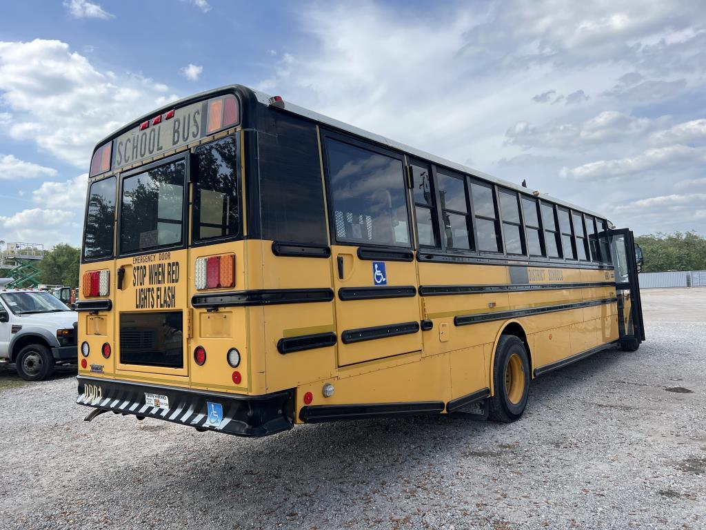 2009 Thomas Saf-t-liner Bus W/t R/k