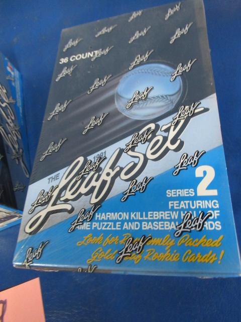 1991 SET OF BASEBALL CARDS NEW IN BOX