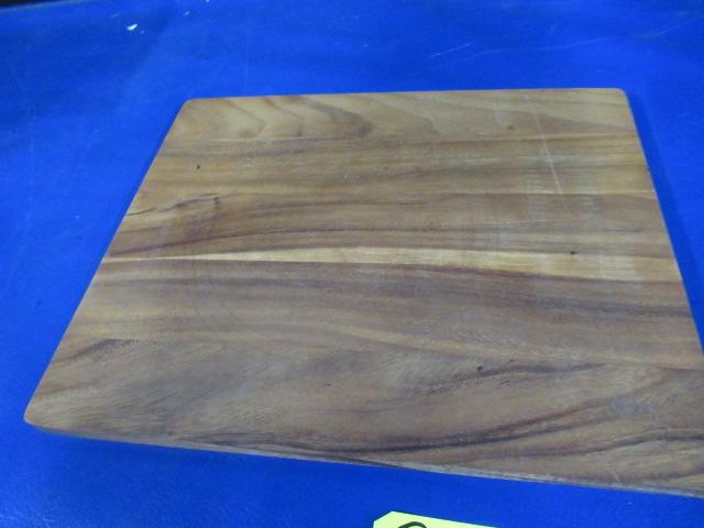 PAULA DEEN CUTTING BOARD  22 X 18