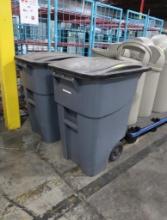 portable waste receptacles w/ lids