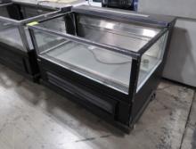 refrigerated showcase w/ 3) glass side