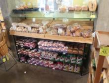 bread merchandiser w/ sneeze guard & wire shelving below