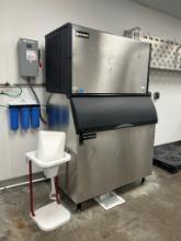 Ice-O-Matic Air-Cooled Cube Ice Maker W/ Storage Bin