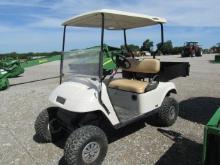 9553 EZGO ELECTRIC GOLF CART W/CHARGER