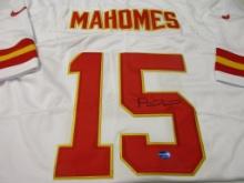 Patrick Mahomes of the Kansas City Chiefs signed autographed football jersey TAA COA 957