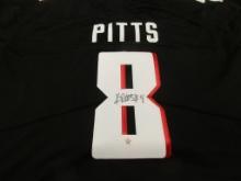 Kyle Pitts of the Atlanta Falcons signed autographed football jersey PAAS COA 254