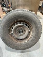 Kumho 245/75R16 Tire with Rim