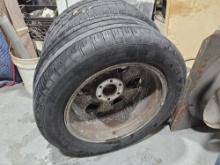 Good Year P275/55R20 Tires with Rims