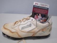 Duke Snider of the LA Dodgers signed autographed game used baseball cleat / shoe JSA COA 115