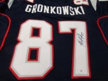 Rob Gronkowski of the New England Patriots signed autographed football jersey PAAS COA 909