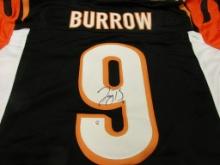 Joe Burrow of the Cincinnati Bengals signed autographed football jersey PAAS COA 178