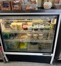True TSID-48-2 Refrigerated 48" Display Deli Case. Has 2 Rear sliding doors and  2 shelves  with Whi