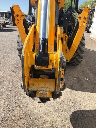 2017 JCB 3CX Backhoe Loader