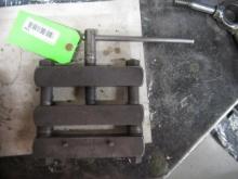 CONNECTING ROD VISE