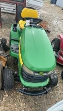 JOHN DEERE X320 RIDING MOWER