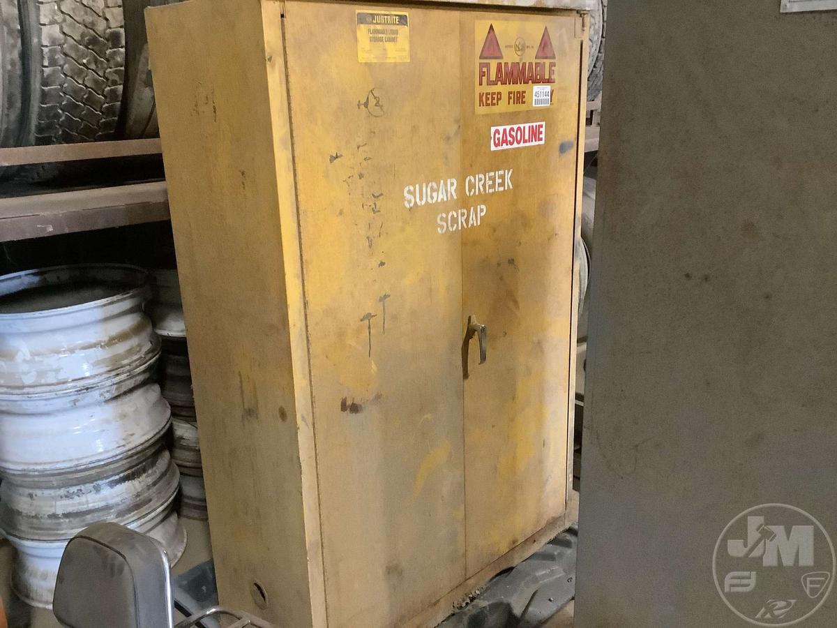 FLAMMABLE STORAGE CABINET