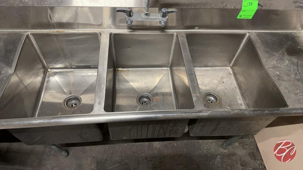 Stainless Steel 3-Well Sink W/ Overhead Rinse