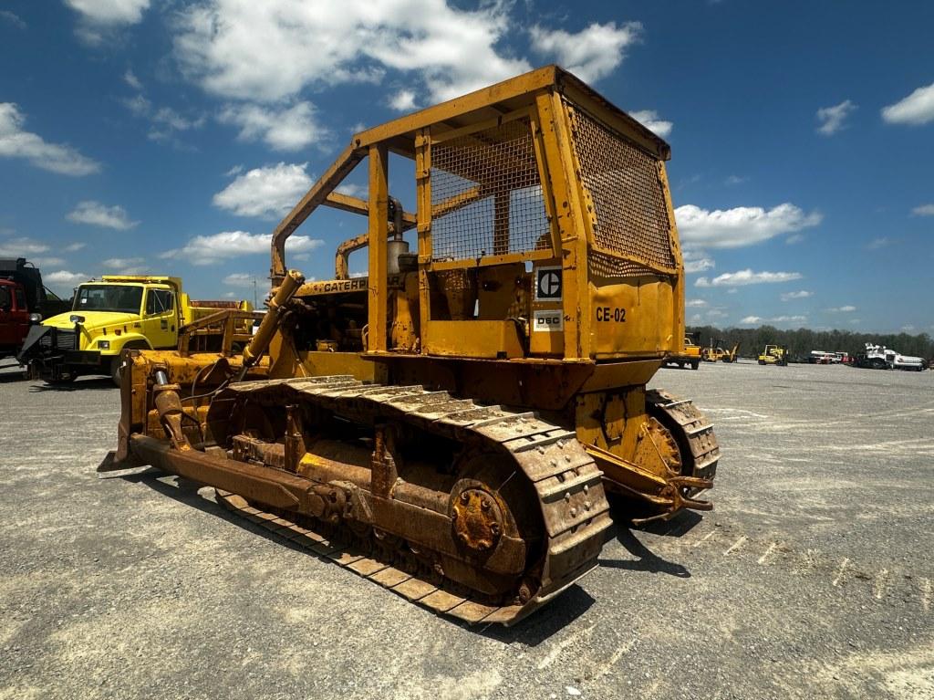 1969 CAT D6C CRAWLER TRACTOR