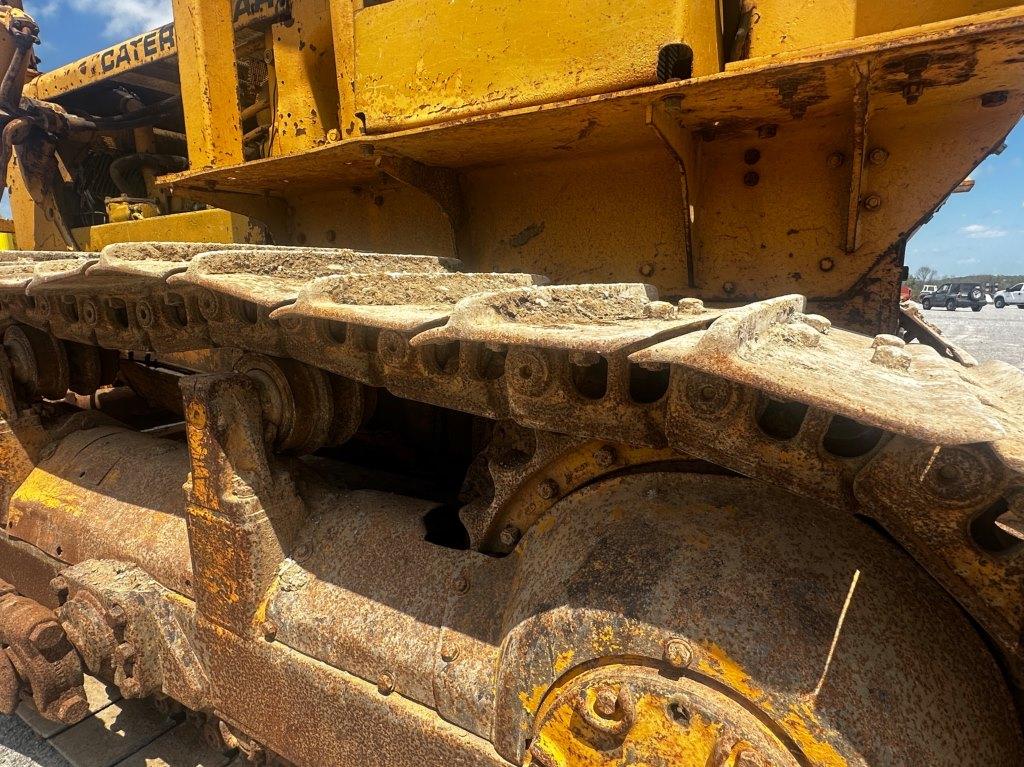 1969 CAT D6C CRAWLER TRACTOR